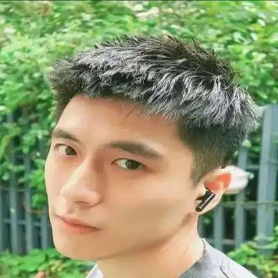 蒋阳睿